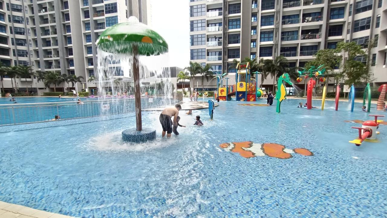 Atlantis Residence Melaka By Ggm Exterior photo
