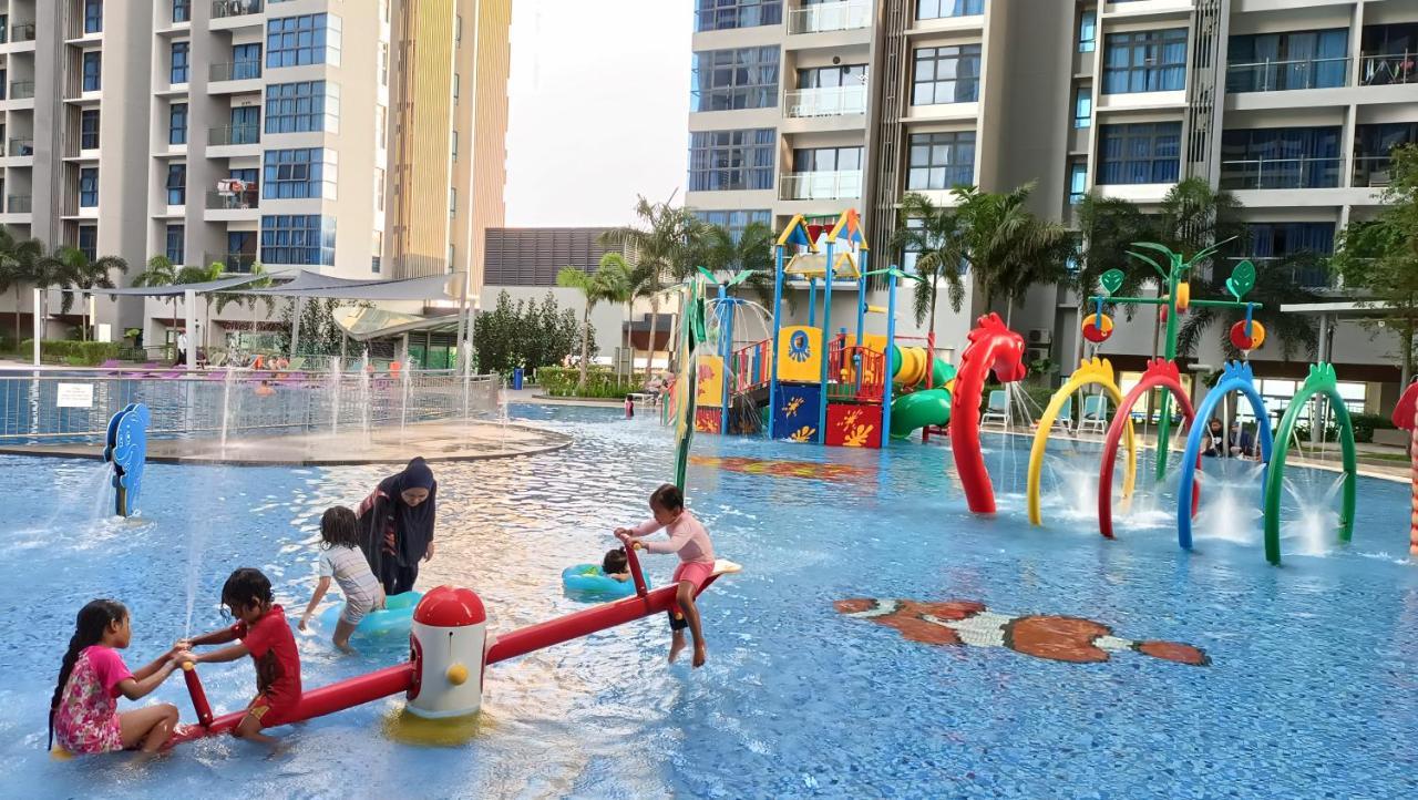 Atlantis Residence Melaka By Ggm Exterior photo